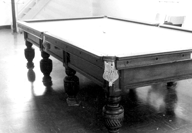 Batouche Billiard Table