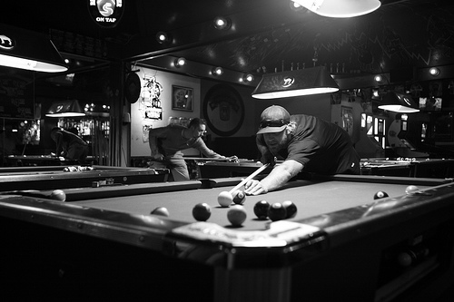 Picture of Belmont Inn Billiard Room Portland Oregon Belmont Inn Billiard Room Portland Oregon