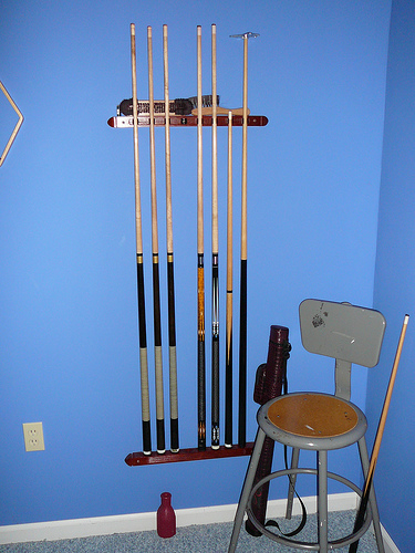 Picture of Pool Cue Rack and Home Billiard Accessories Pool Cue Rack and Home Billiard Accessories