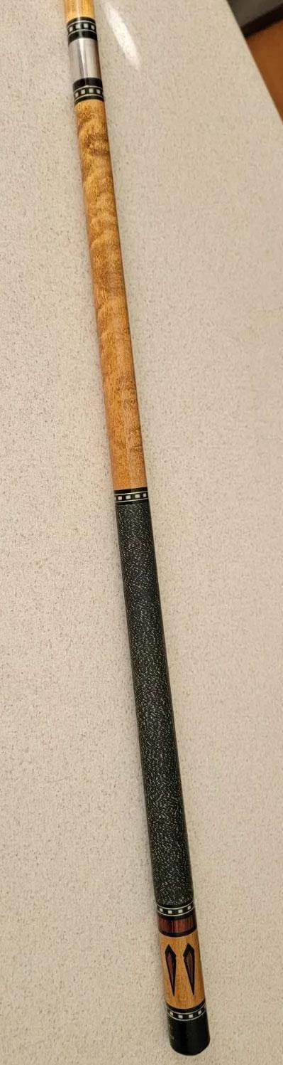 viper-prestige-pool-cue-4.jpg