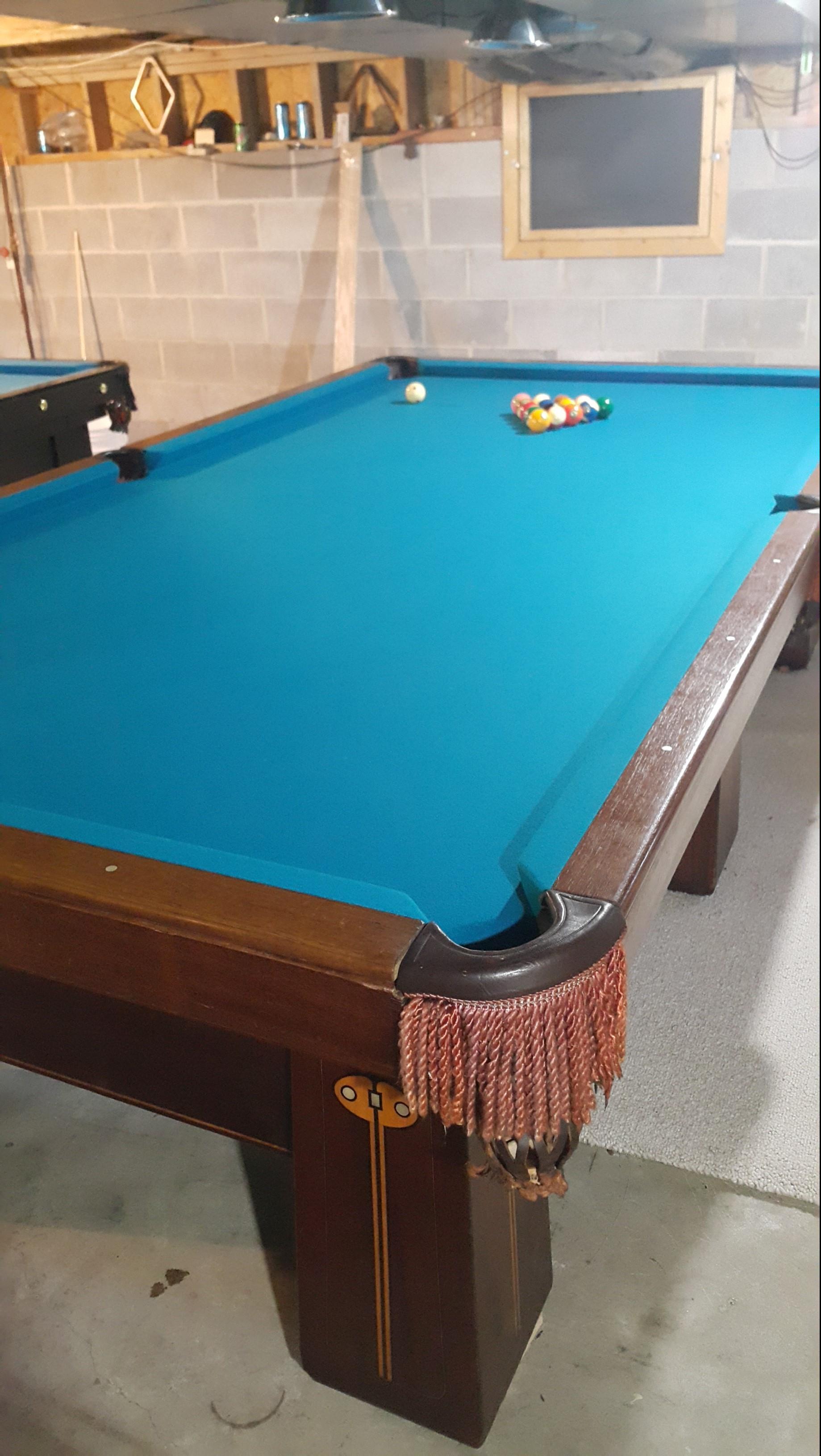 10x5 Regina 6 Leg Brunswick Pool Table for Sale