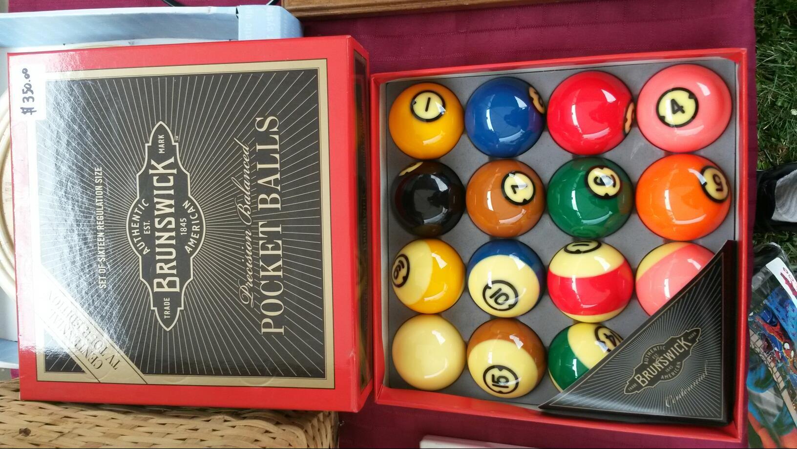Brunswick Pocket Balls TVTOUREDITION