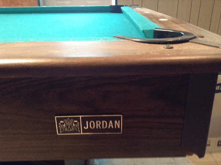 POOL-TABLE.png