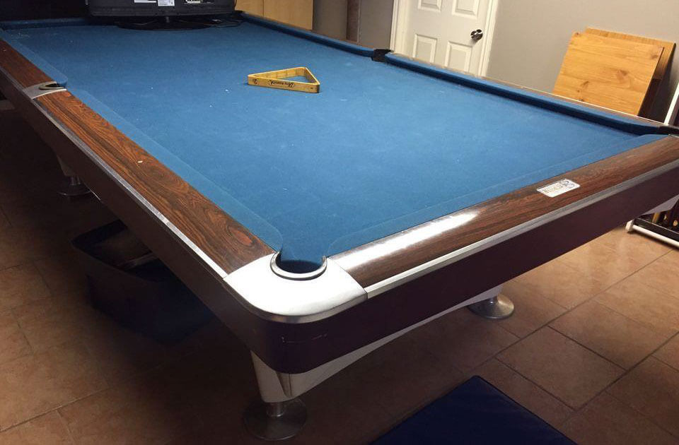 8' Brunswick Gold Crown III Pool Table For Sale