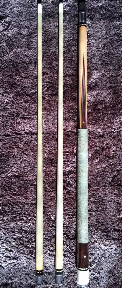 1980s Adam/Helmstetter Cue Identification