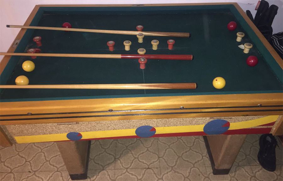 Coin operated bumper pool table for sale