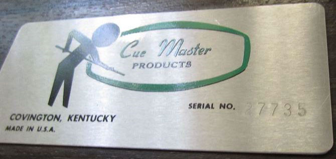 cue-master-pool-table-name-plate.JPG