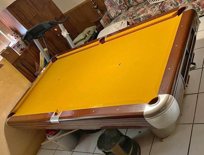 9-foot-brunswick-anniversary-pool-table-for-sale-4.jpg