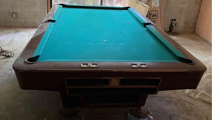 gold-crown-pool-table-for-sale-6.jpg