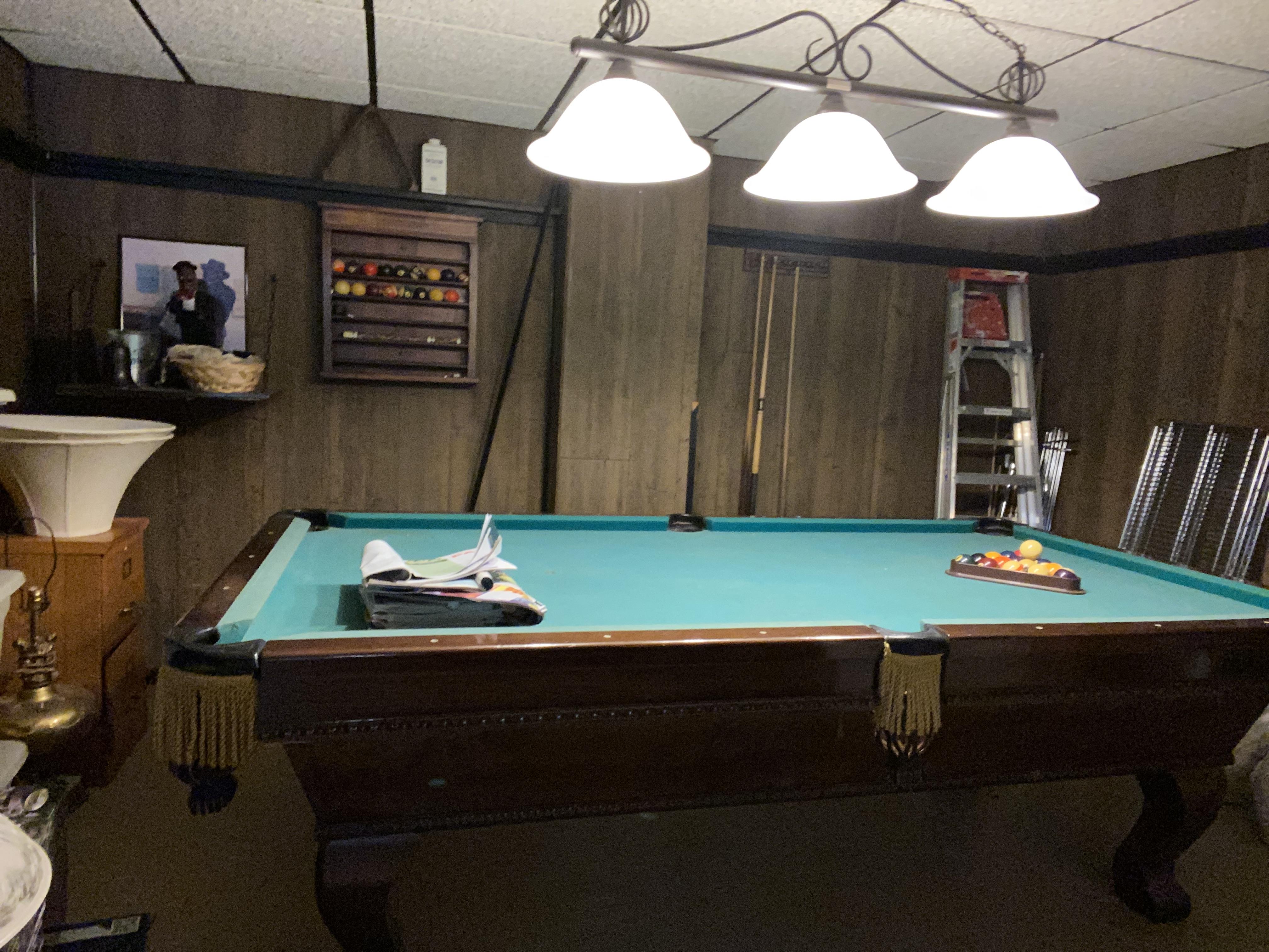 Pool-Table.jpg